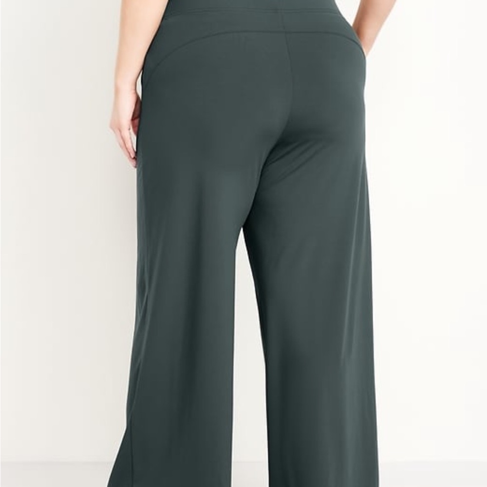 Elegant Dark Green Women's Wide-Leg Pants